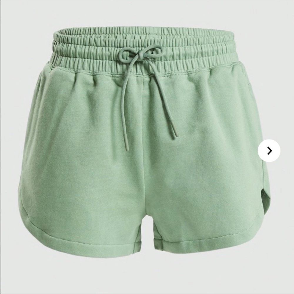 GYMSHARK FITNESS Legacy Green Shorts Sz M